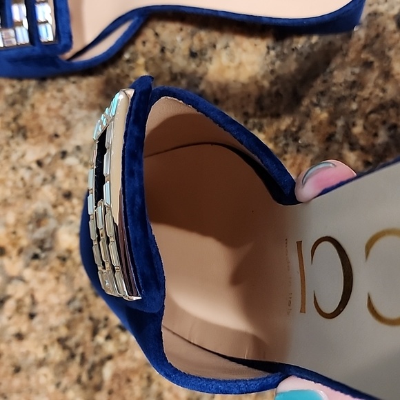 Gucci Madelyn Crystal Logo Cobalt Mules - SZ 40 - Picture 8 of 17